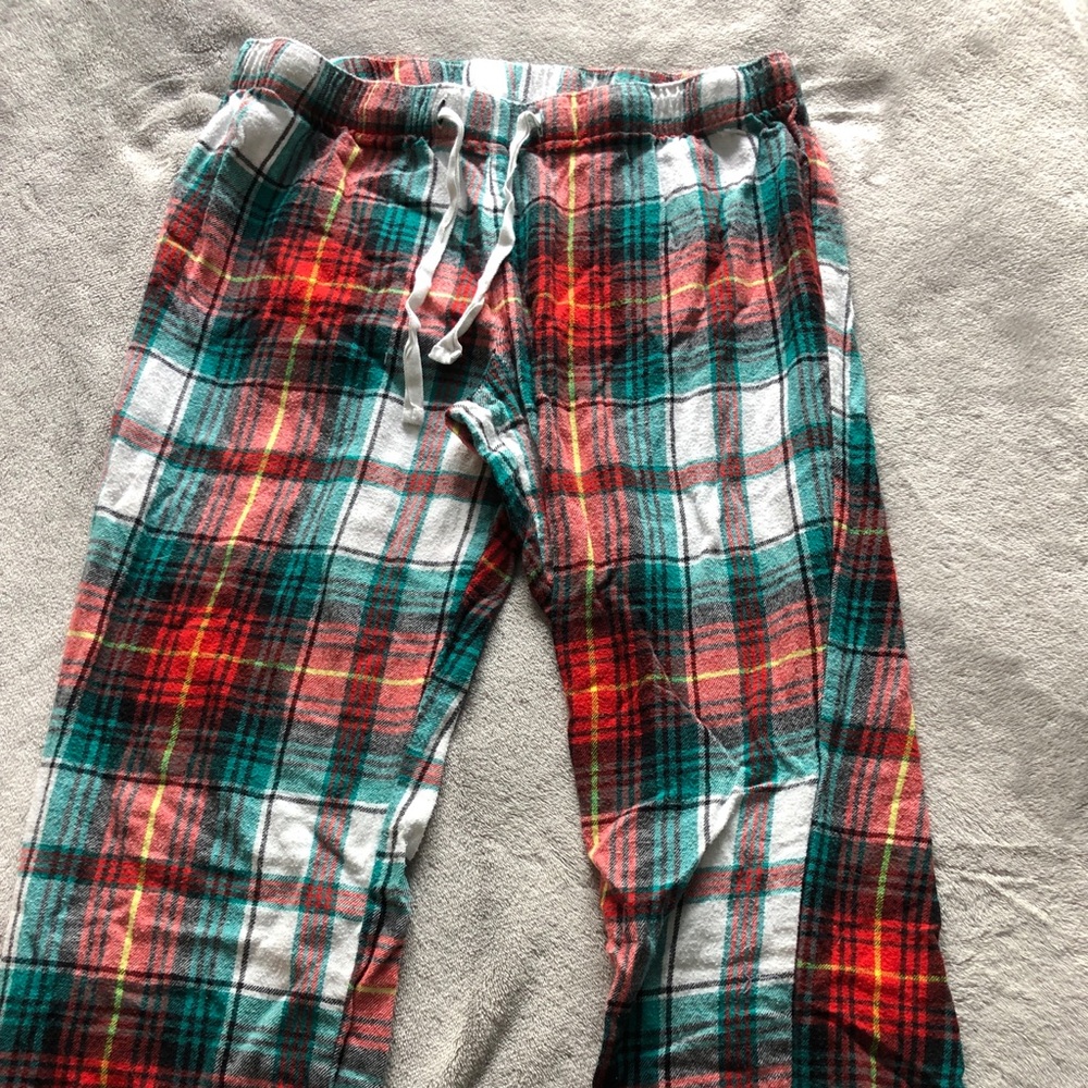 old navy plaid pj pants